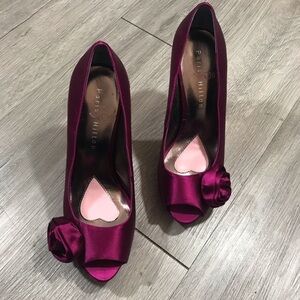Paris Hilton Fuchsia Bonita Satin Flower Peep Toe Pumps size 7
